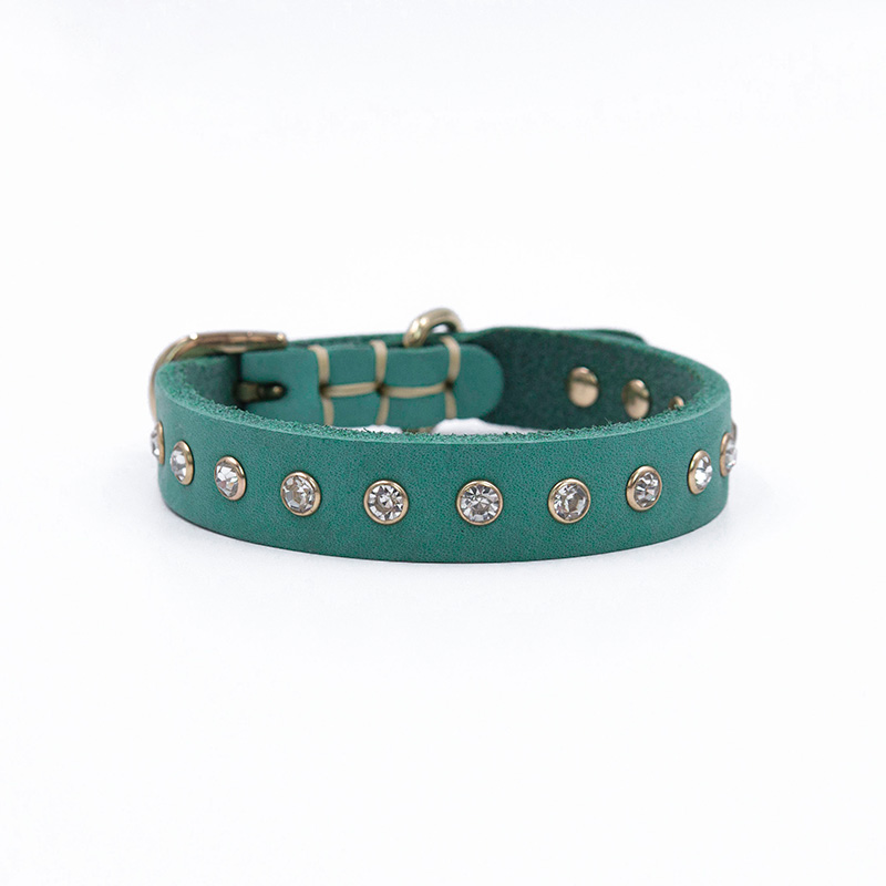 Diamond studded single-layer cowhide pet collar