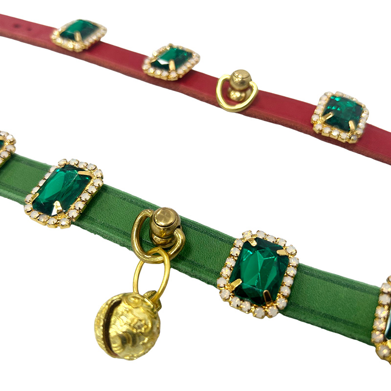 Colar de diamante bordado de couro bovino