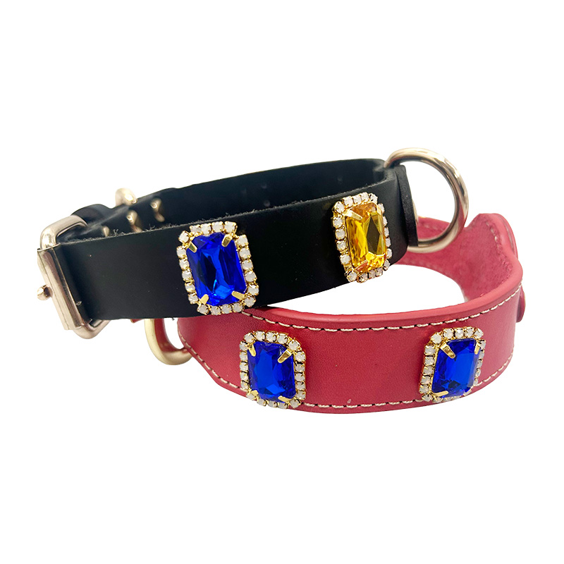Colar de diamante bordado de couro bovino