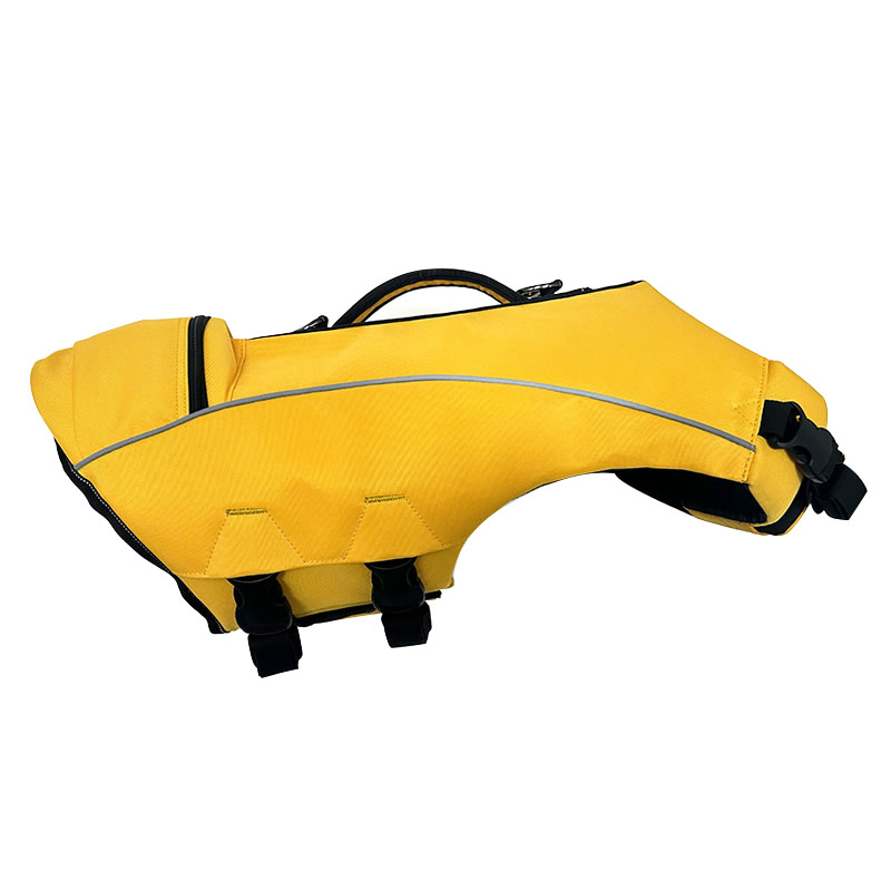 Life jacket C Yellow Strap Bag