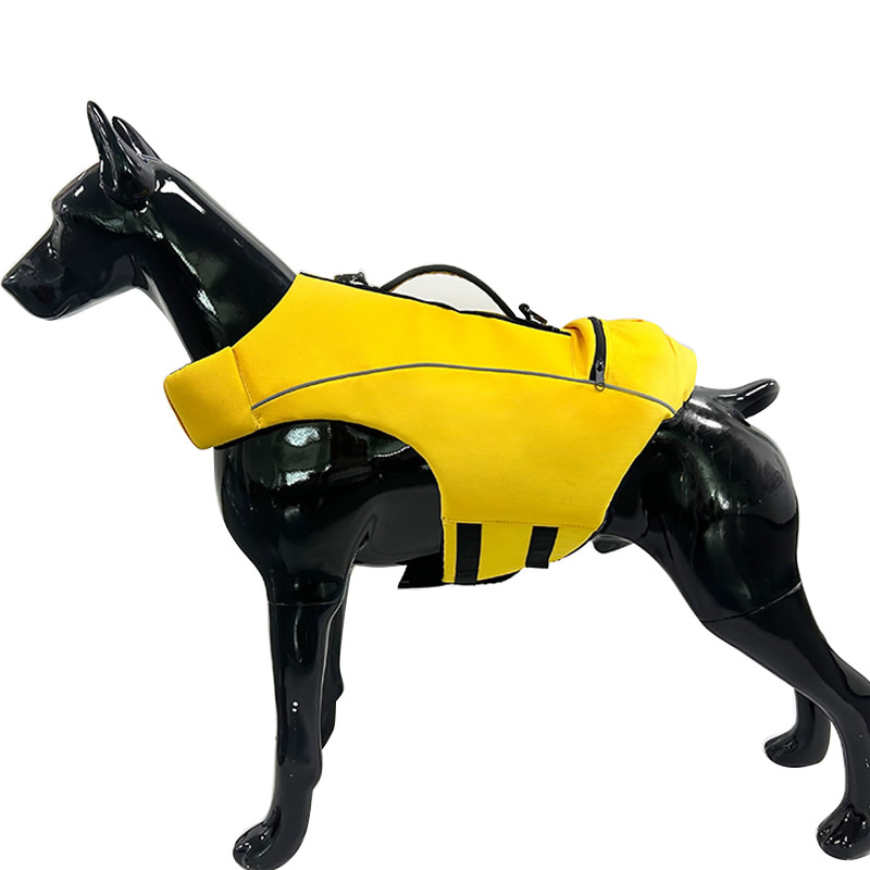 Life jacket C Yellow Strap Bag
