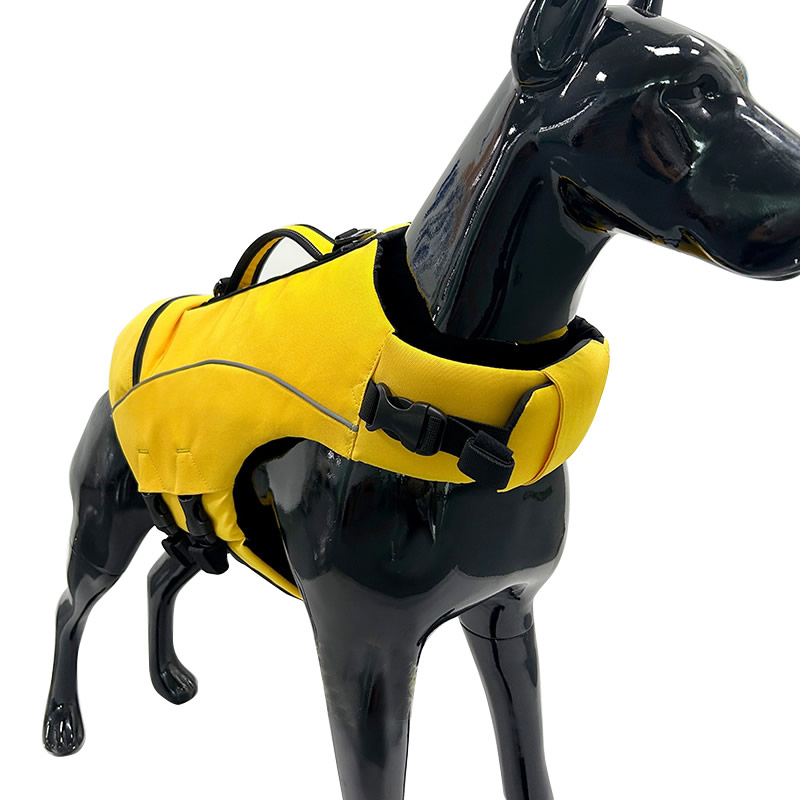 Life jacket C Yellow Strap Bag