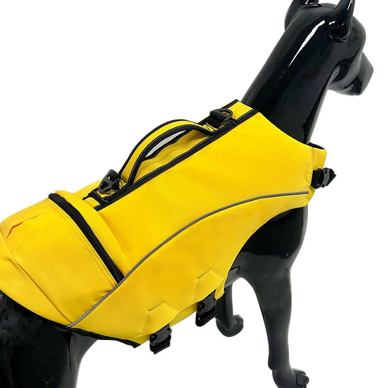 Life jacket C Yellow Strap Bag