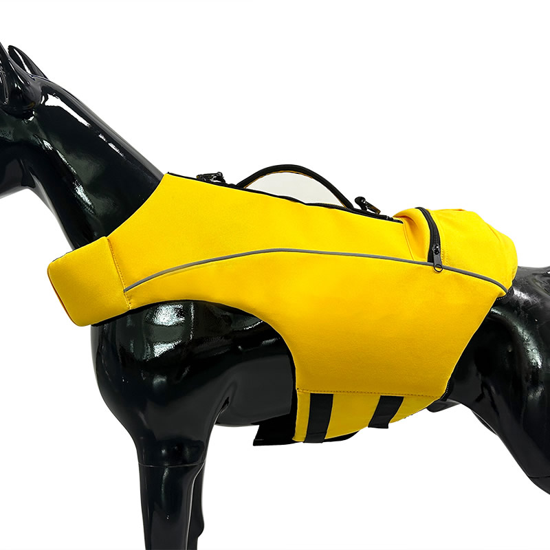 Life jacket C Yellow Strap Bag
