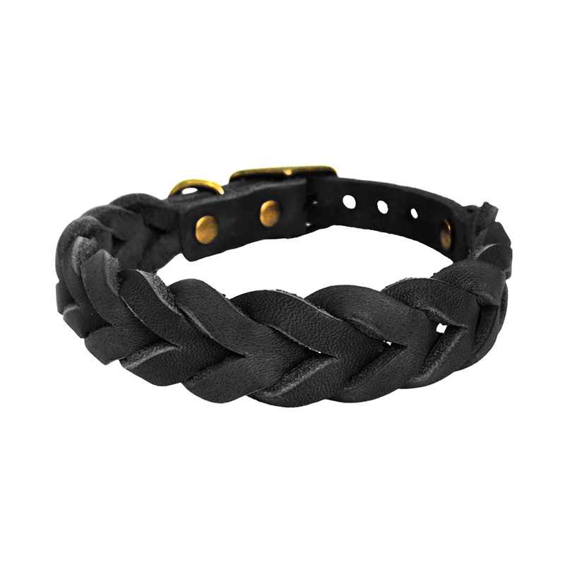 Knitted cowhide pet collar