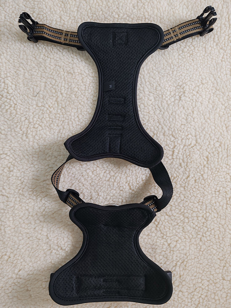 High-quality dog chest harness, comfortable and durable. Origin factory low-volume production with customizable options.