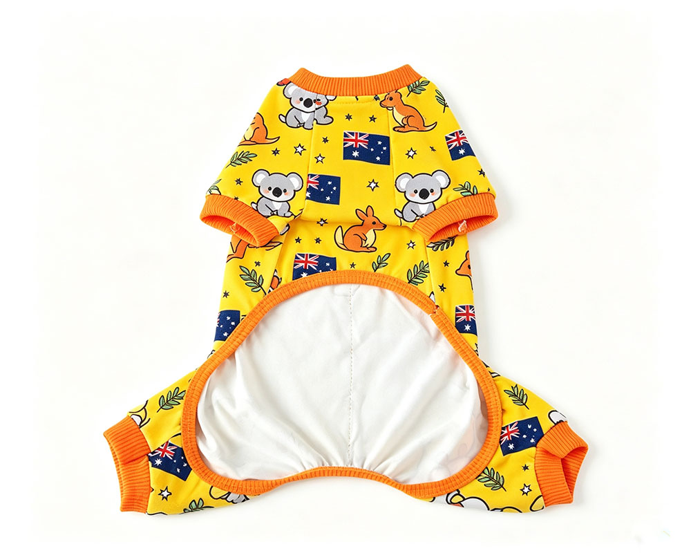 Dog quadrilateral coat - Autumn/Winter model - Thick and brushed fabric - Cute cartoon pattern - Pet clothing - Warm home wear