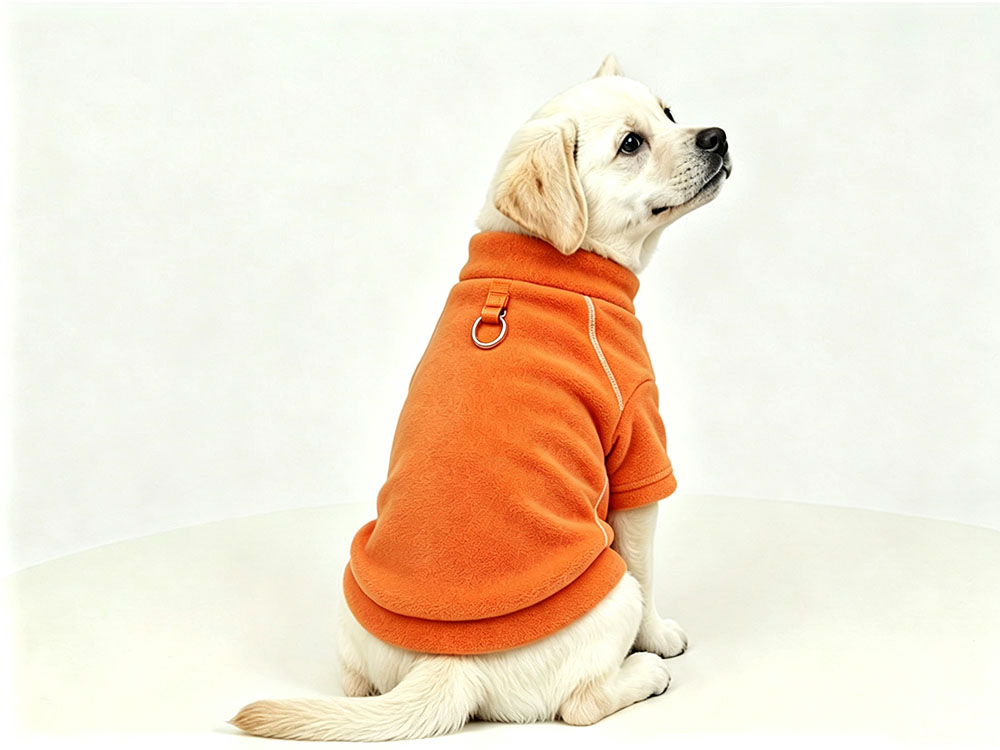 Pet dog and cat clothing - Long-sleeved base layer shirts suitable for wearing under outerwear, also for traction.